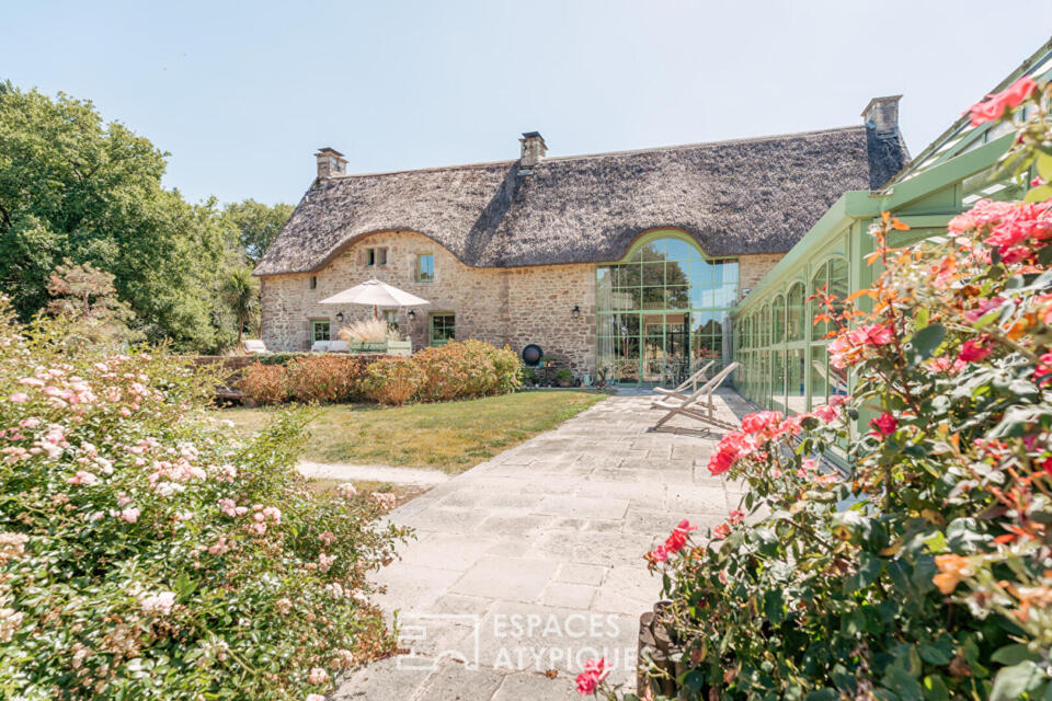 Propriété au charme intemporel avec piscine, étang et dépendance