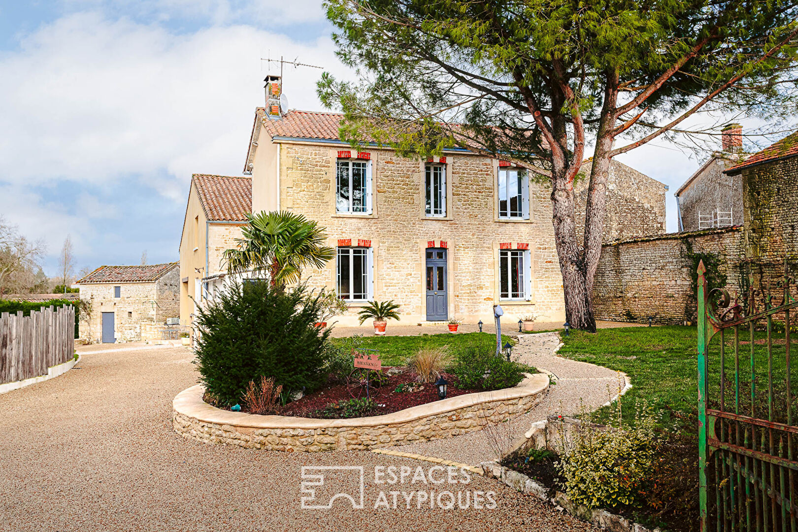 Authentic stone house with swimming pool and outbuildings