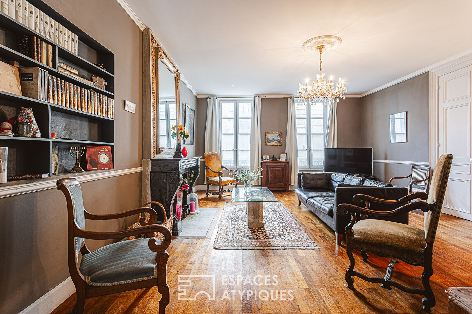 Exceptional bourgeois residence in the very center of Niort