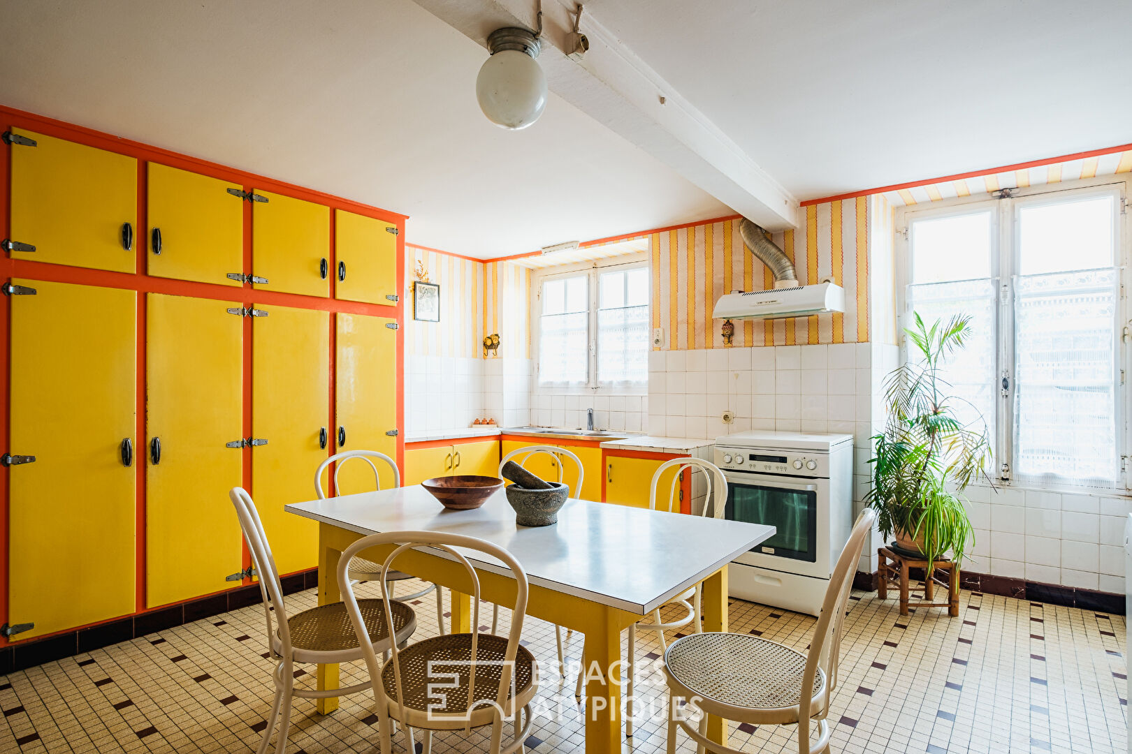 19th century style mansion 15 minutes from Niort