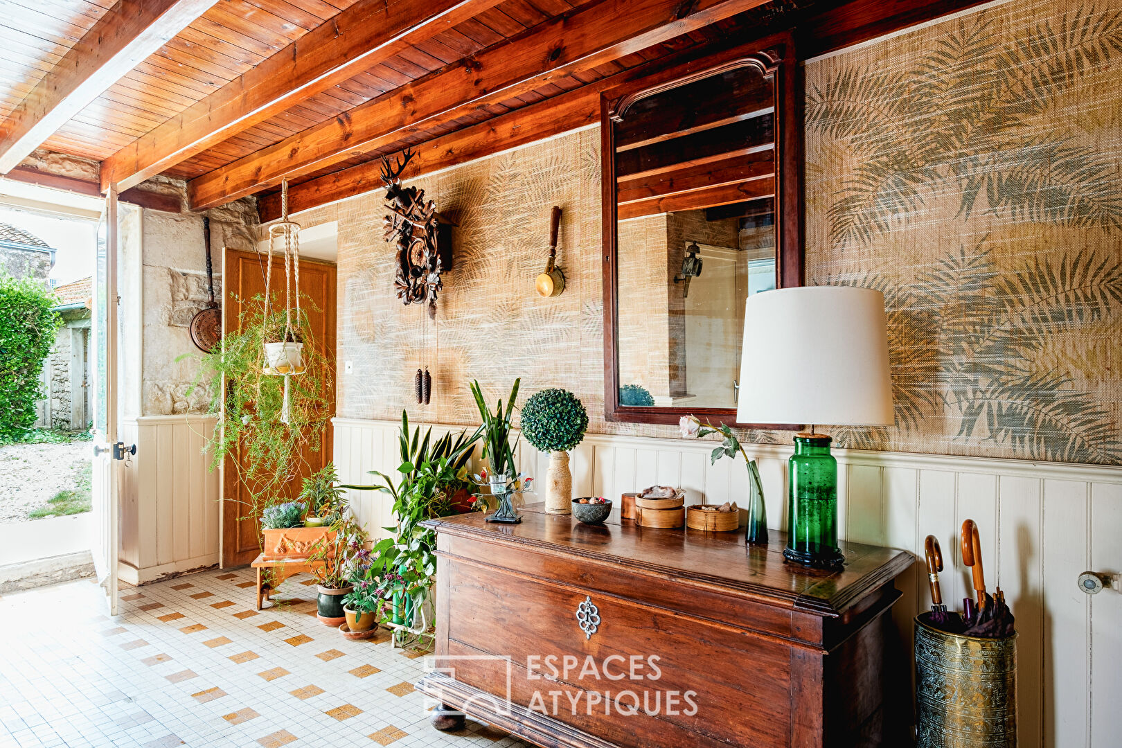 19th century style mansion 15 minutes from Niort