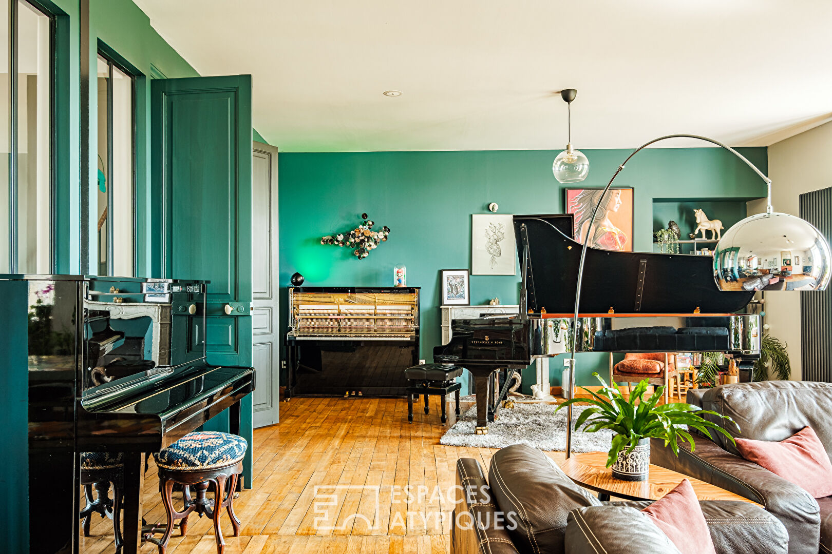 Ancien presbytère rénové à la vue incroyable
