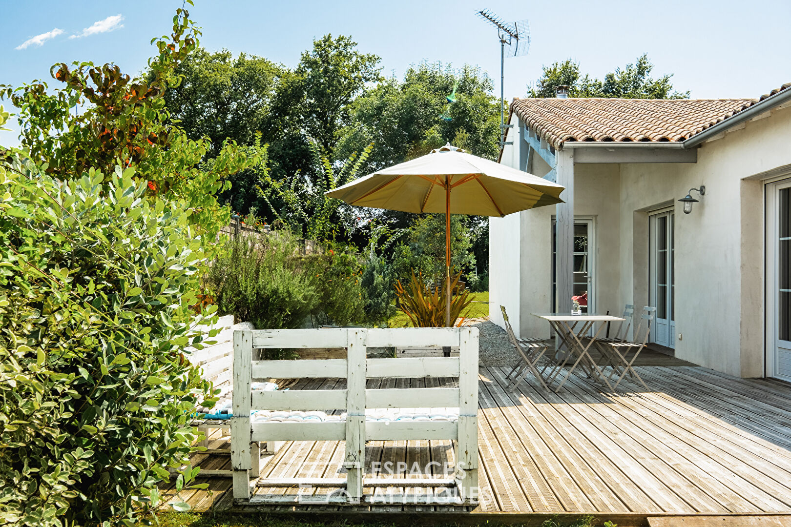 Maison à l’esprit rétais dans un environnement privilégié