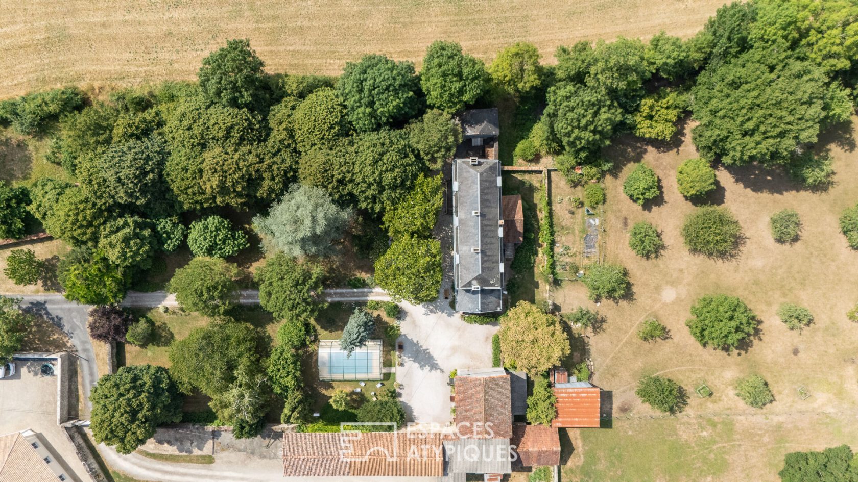 Historic property, hidden from view