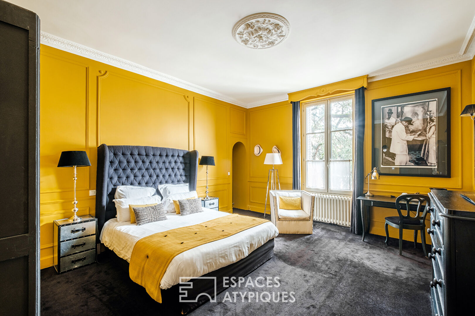 Elegance and refinement in the center of Niort