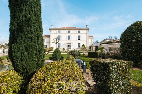 Maison de maître en coeur de village