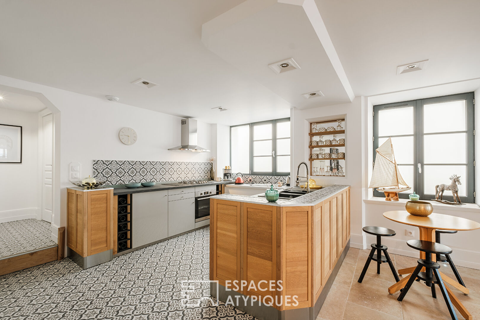 Townhouse in the center of a town of character