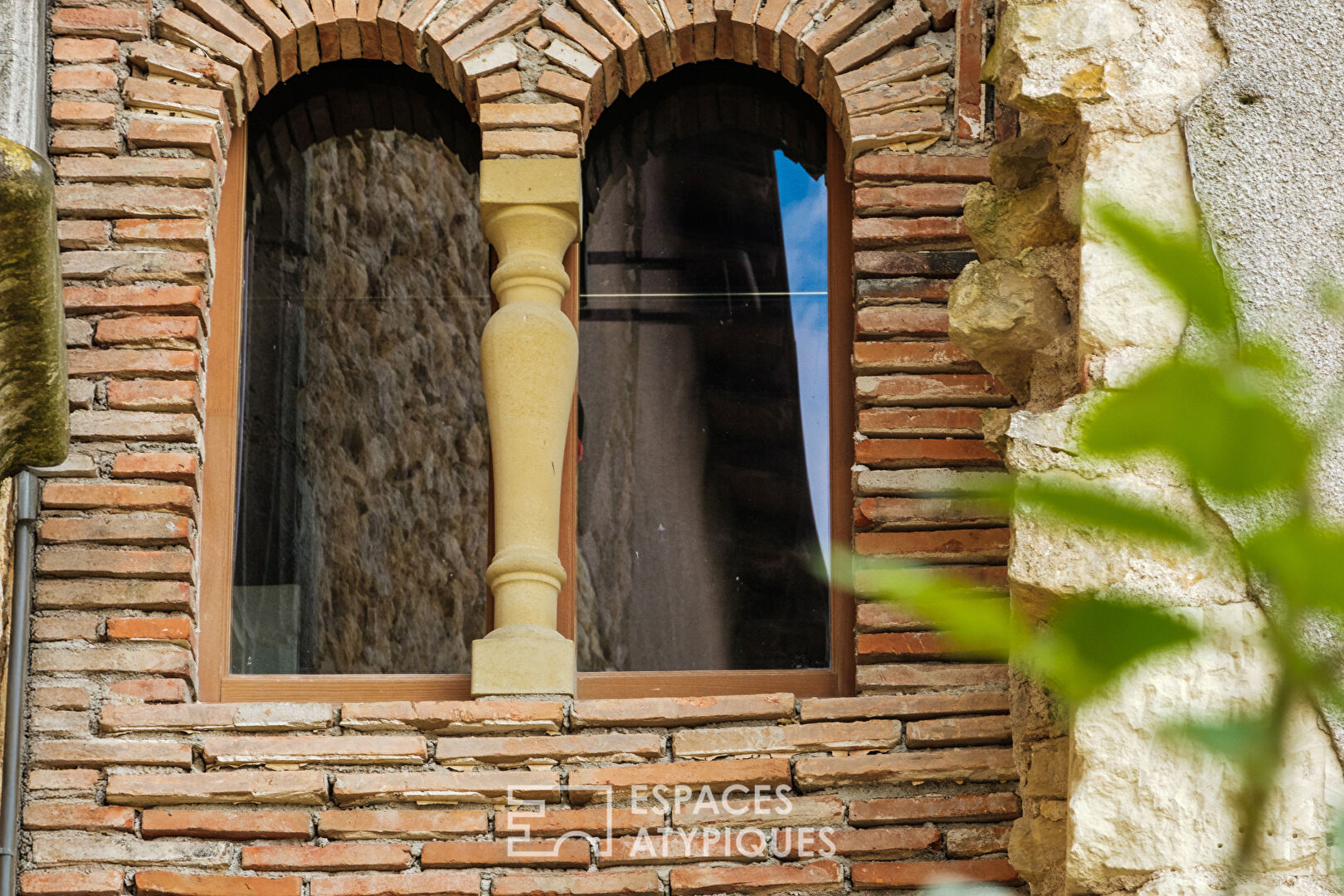 House of character and history in the heart of Thouars