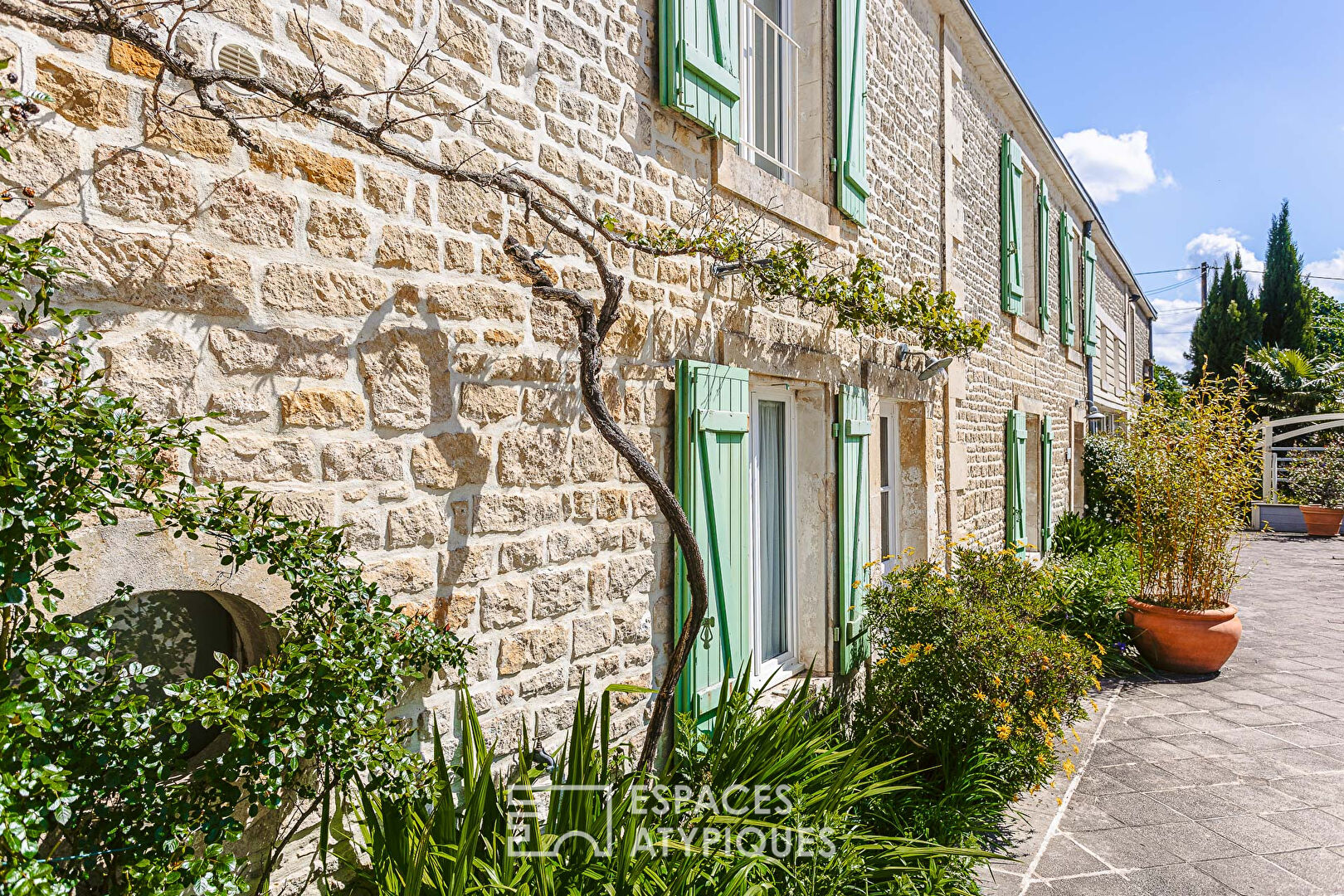Logis du XIXe dans la capitale du Marais poitevin
