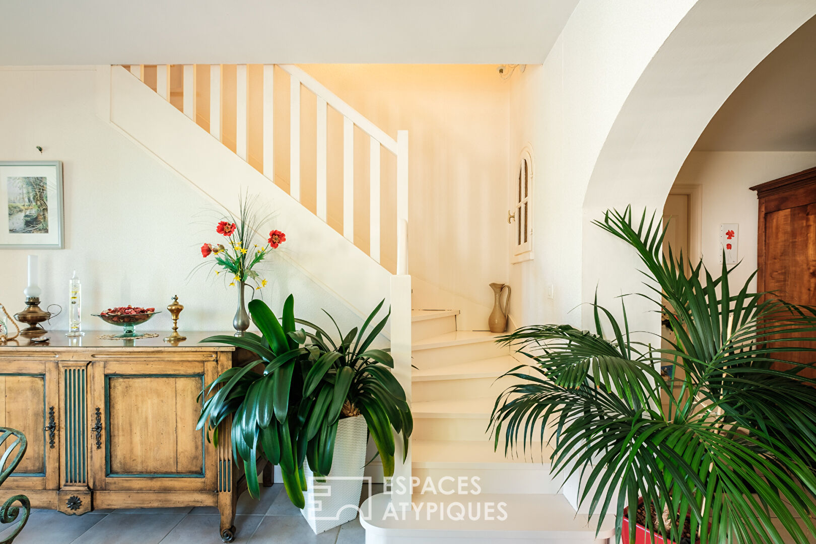 Maison aux allures méditerranéennes avec une vue imprenable