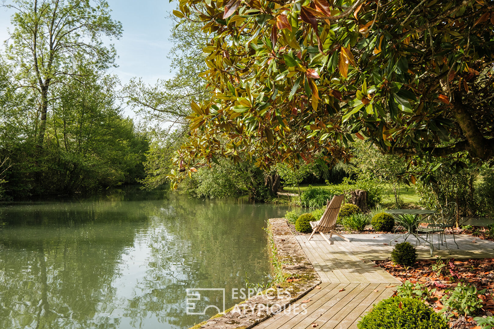 Ancien moulin du XVIIème siècle et son gîte indépendant