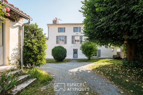Charming renovated house with independent studio and swimming pool in the heart of nature