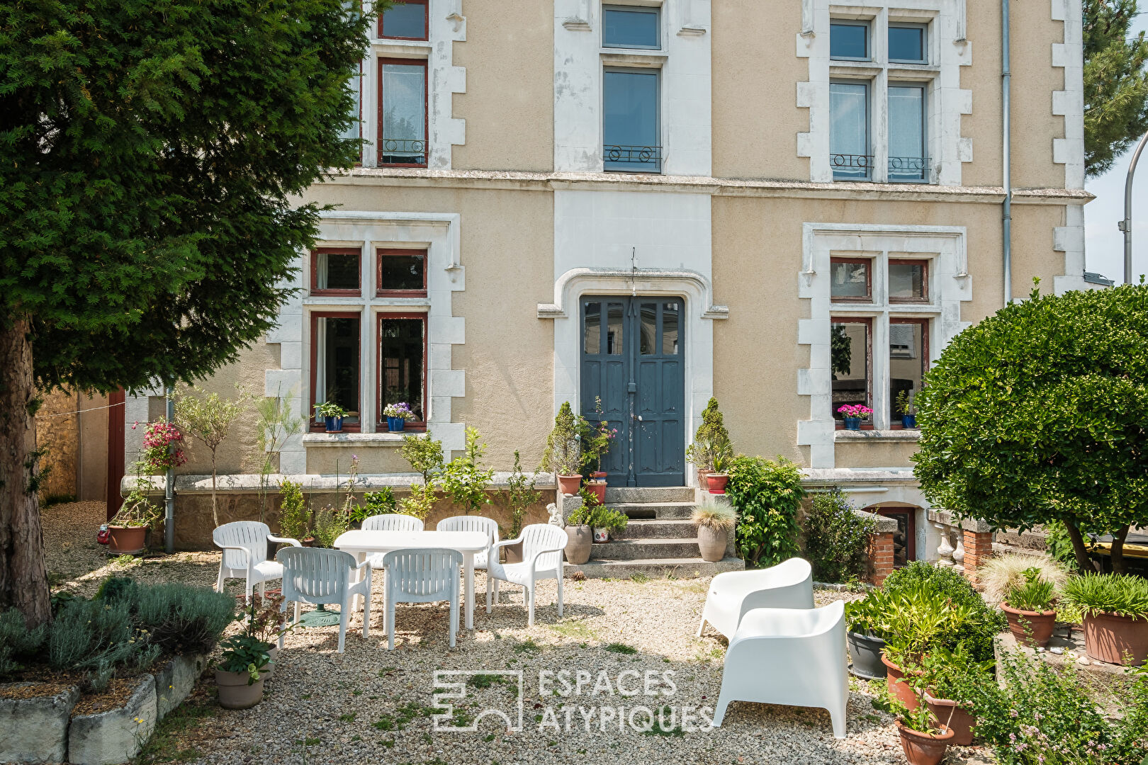 Hôtel particulier avec jardin