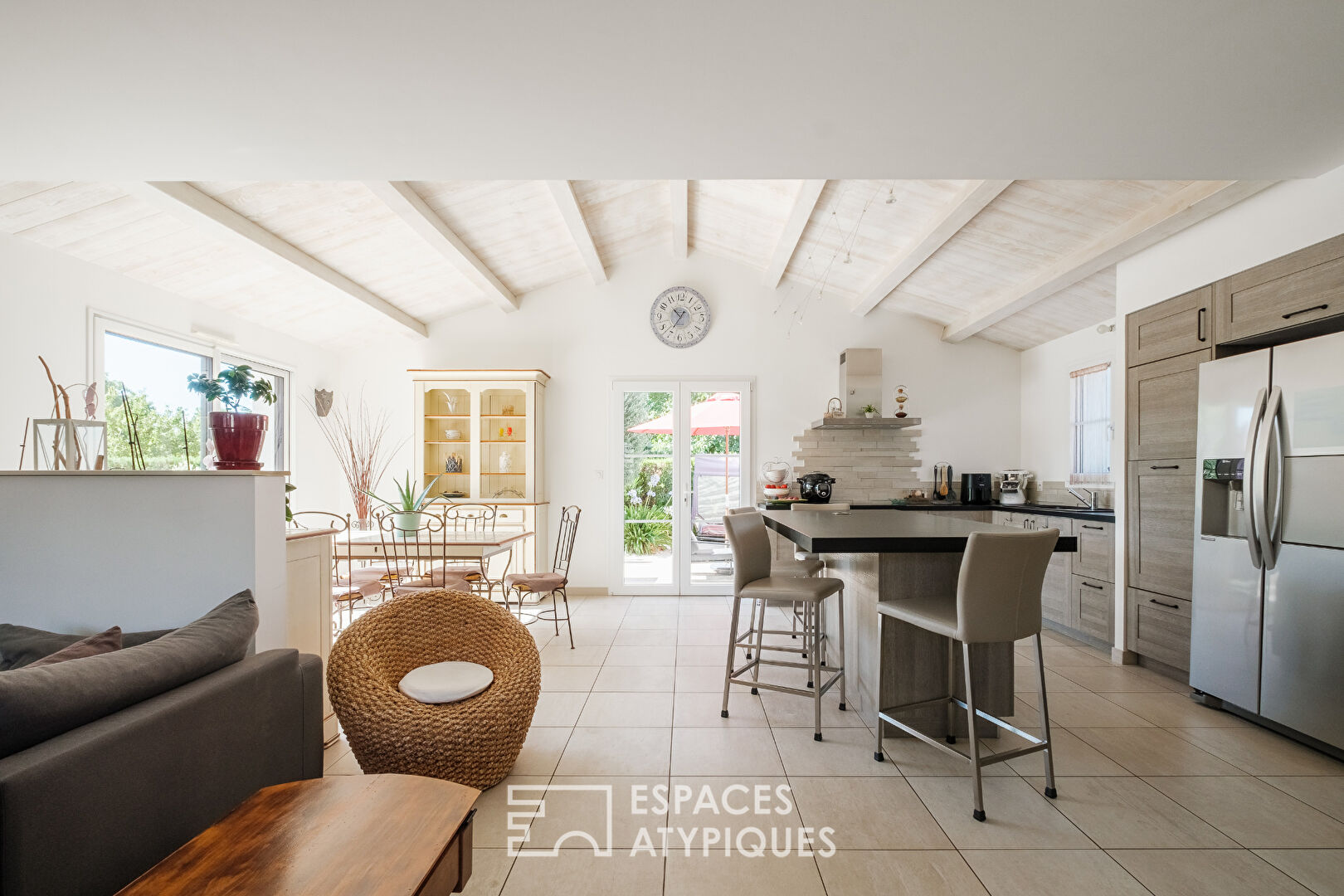 House in the Rétais style, a haven of serenity with “seaside” charm