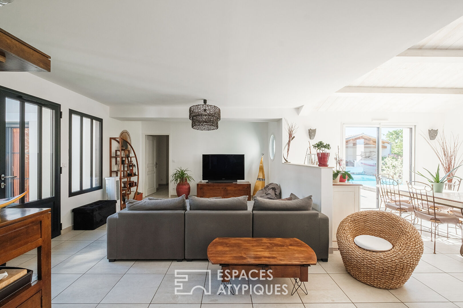 House in the Rétais style, a haven of serenity with “seaside” charm