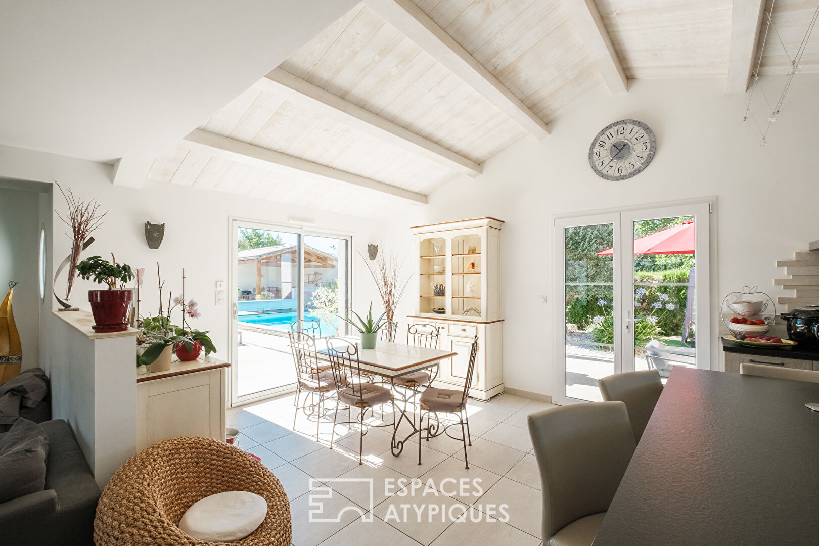 House in the Rétais style, a haven of serenity with “seaside” charm
