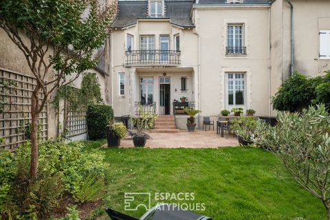 Early 20th-century Art Nouveau house in Parthenay with a view of the Gâtine