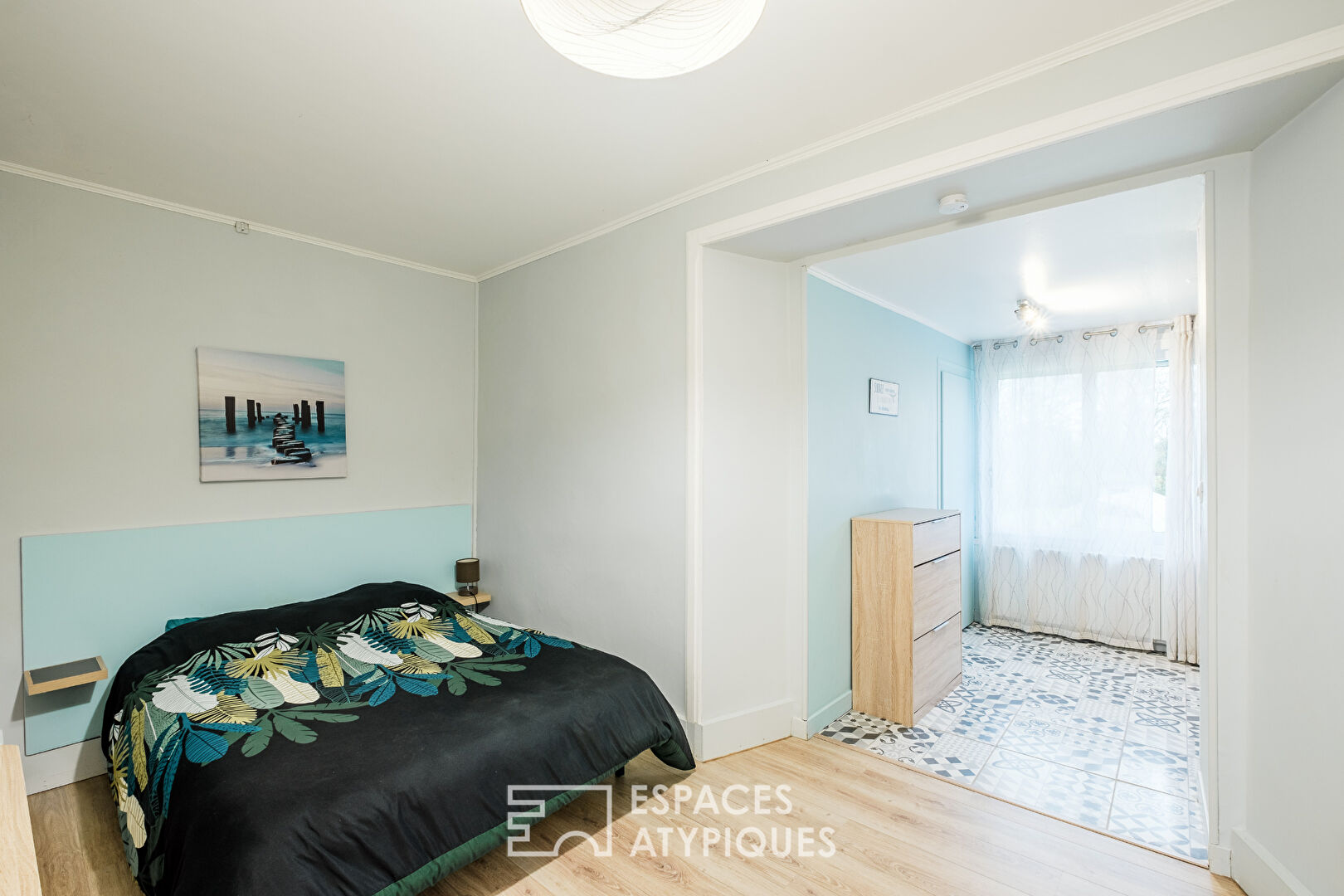 Logis médiéval à restaurer et ses deux logements rénovés