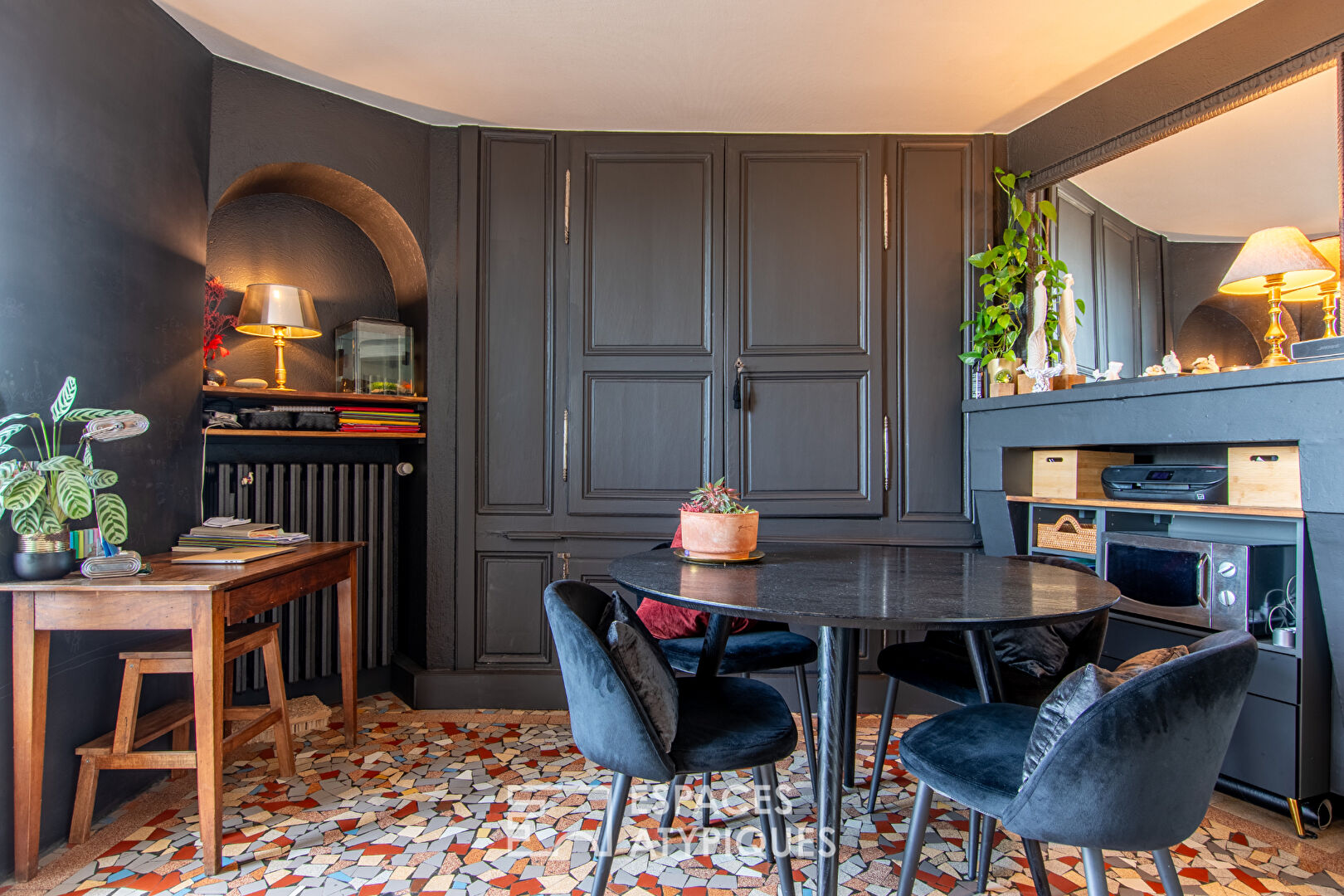 Demeure du XVIIIe avec appartements de prestige, en coeur de ville