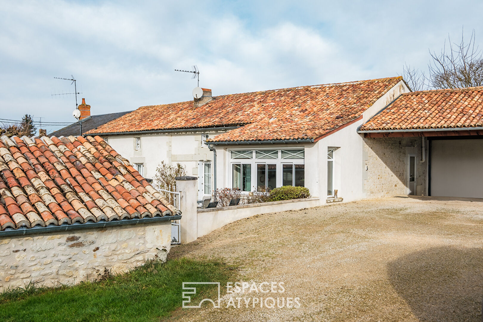 Maison Poitevine alliant charme et sérénité