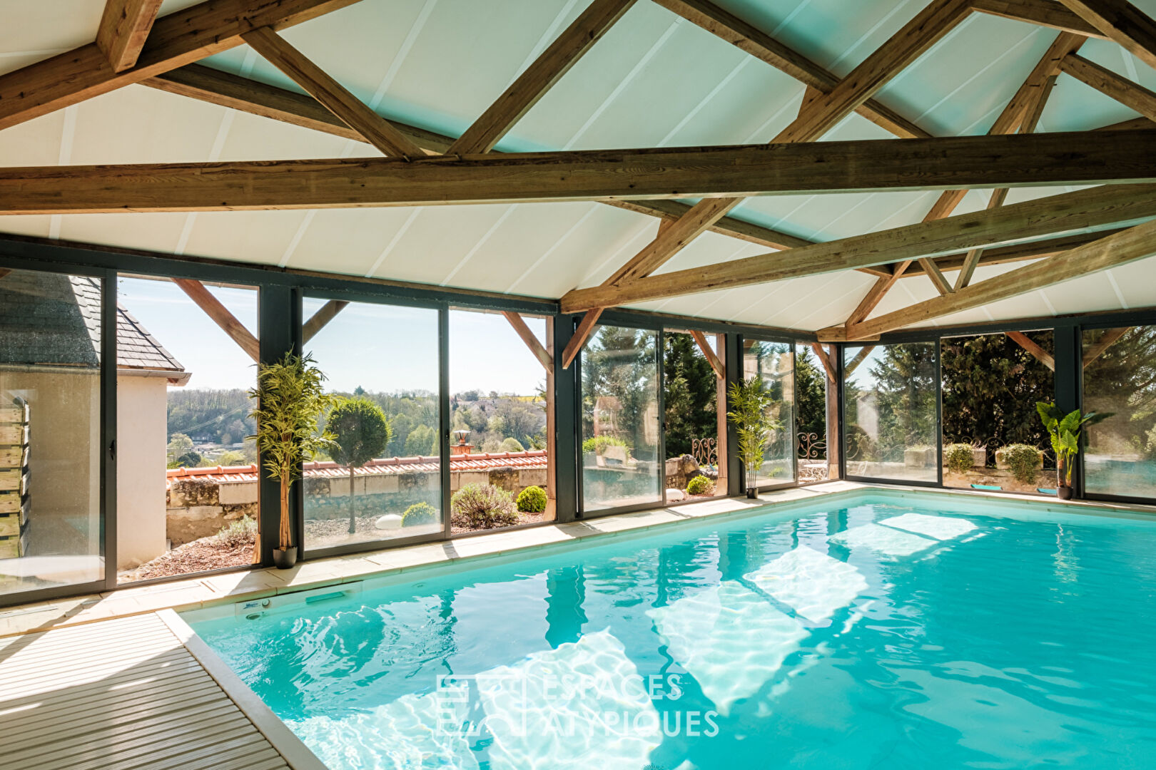 Propriété d’exception avec piscine intérieure et vue imprenable sur les châteaux de Chauvigny