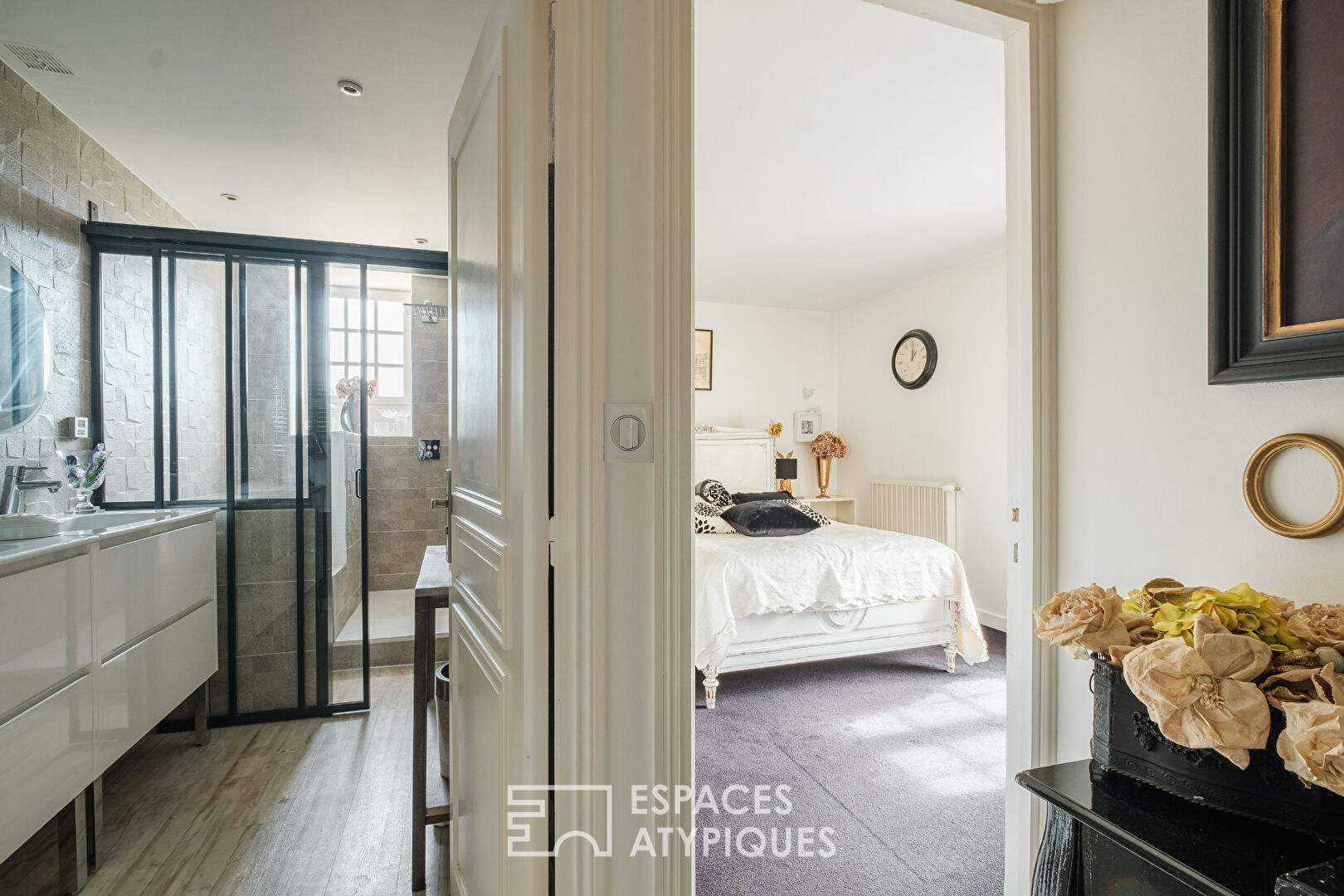 Elégante maison en pierre avec piscine et jacuzzi, aux portes de Poitiers