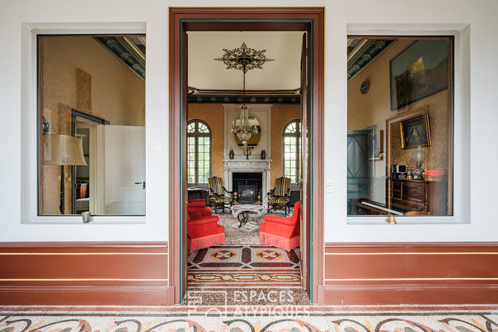 Villa d’inspiration Palladienne avec vue sur Abbaye