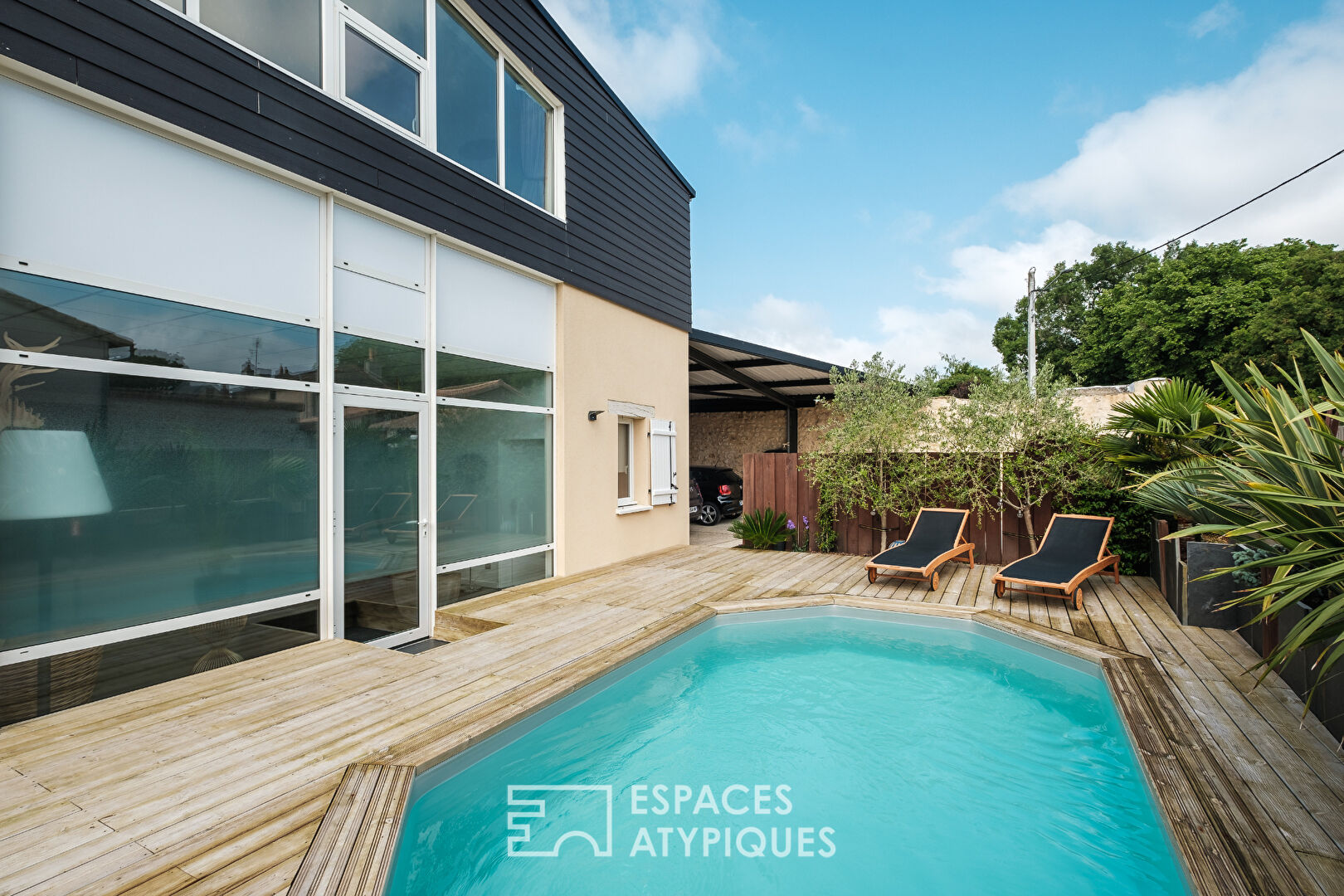 Loft contemporain avec piscine