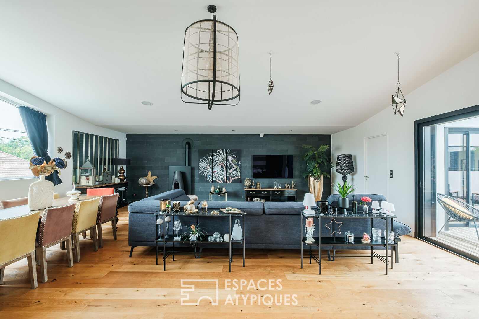 Loft contemporain avec piscine
