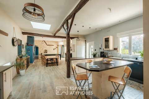 Charmante maison familiale en pierre avec piscine
