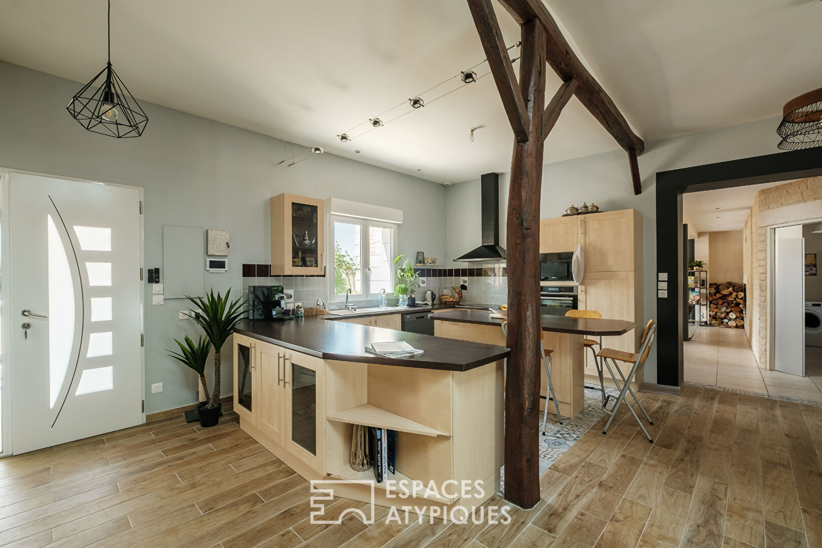 Charmante maison familiale en pierre avec piscine