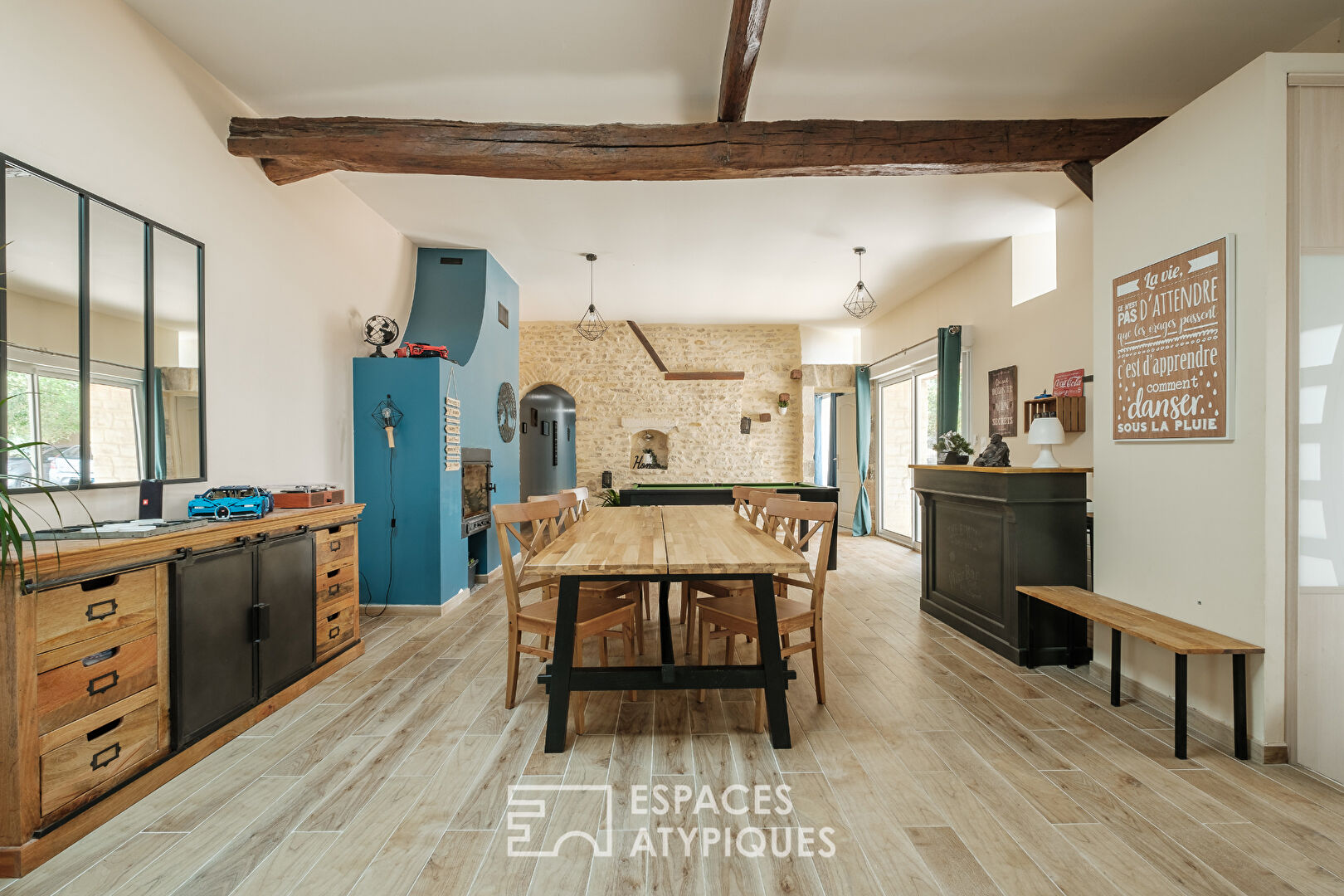 Charmante maison familiale en pierre avec piscine