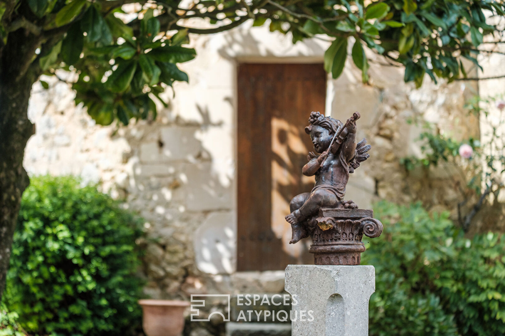 Manoir Historique près de Poitiers