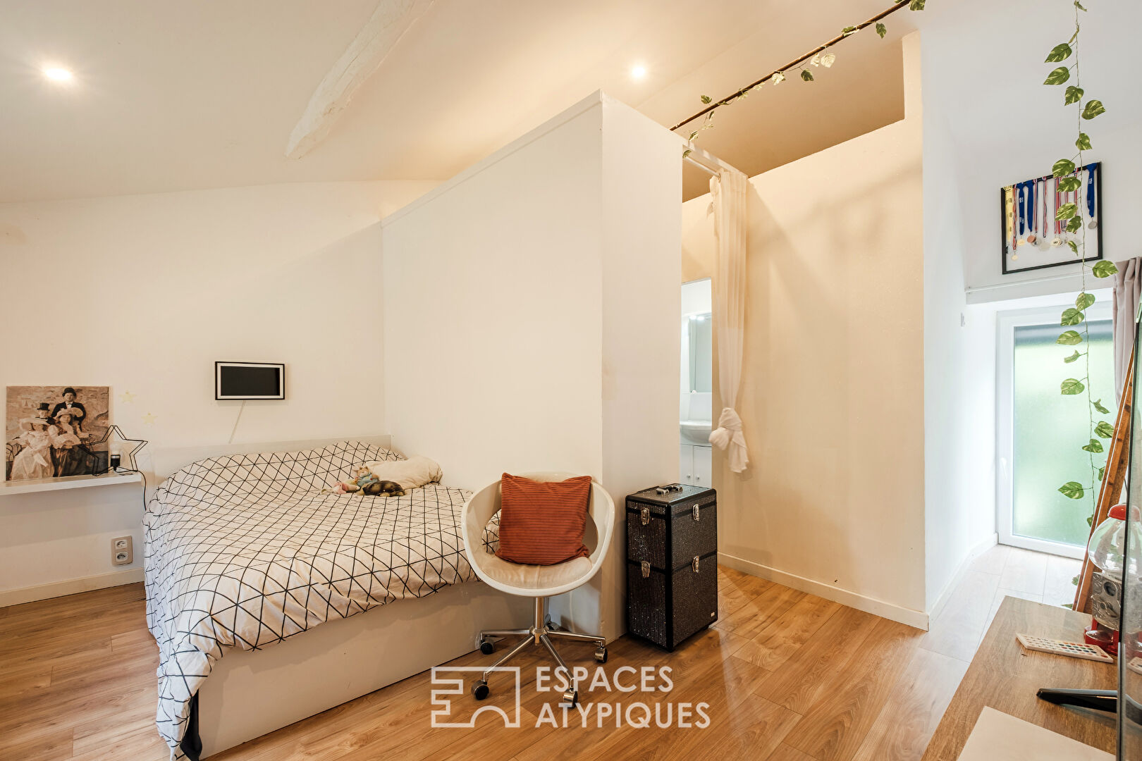 Maison de maître avec parc de 1,6 hectares proche de Poitiers