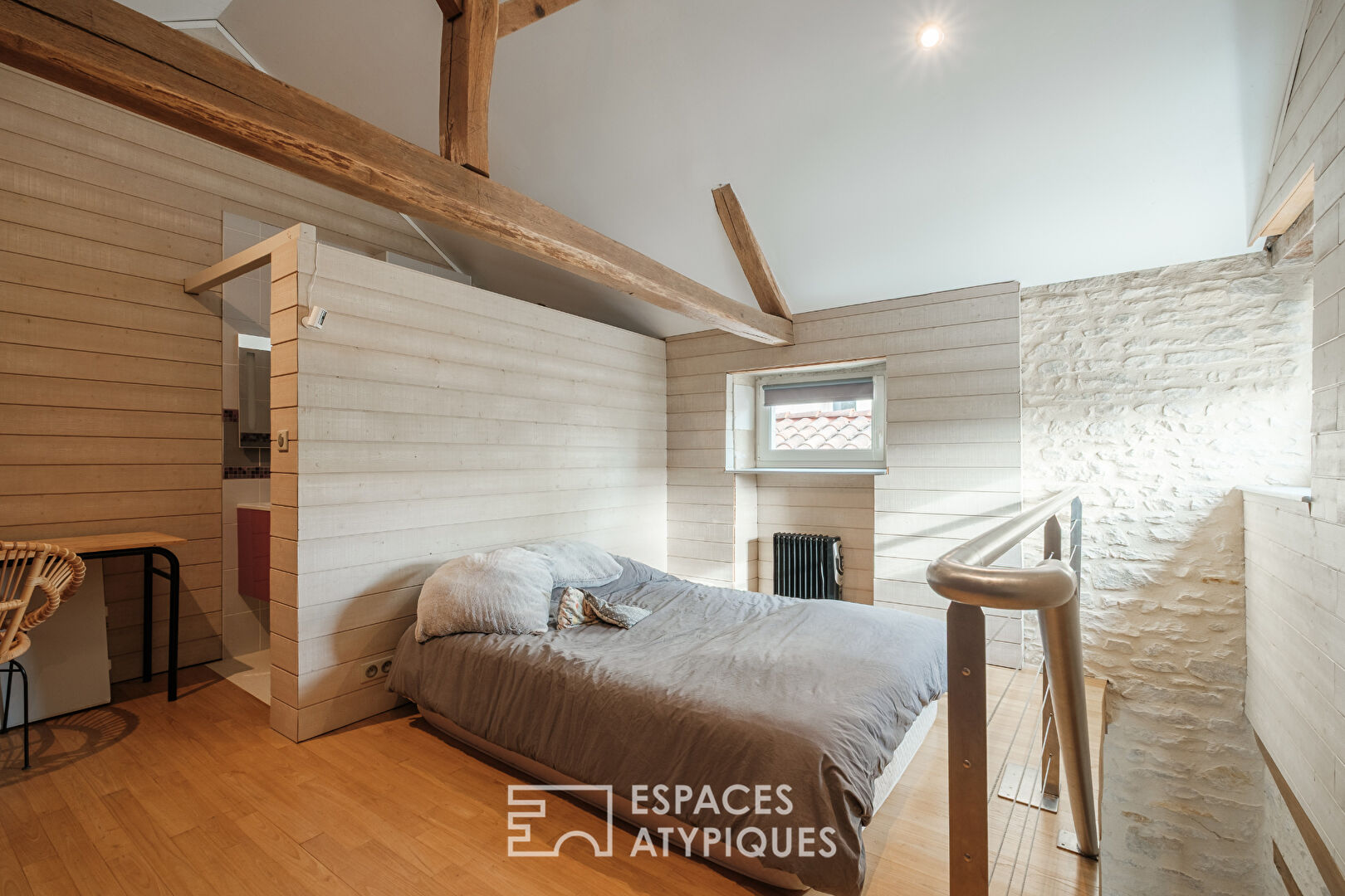 Spacieuse maison familiale pleine de charme proche Poitiers