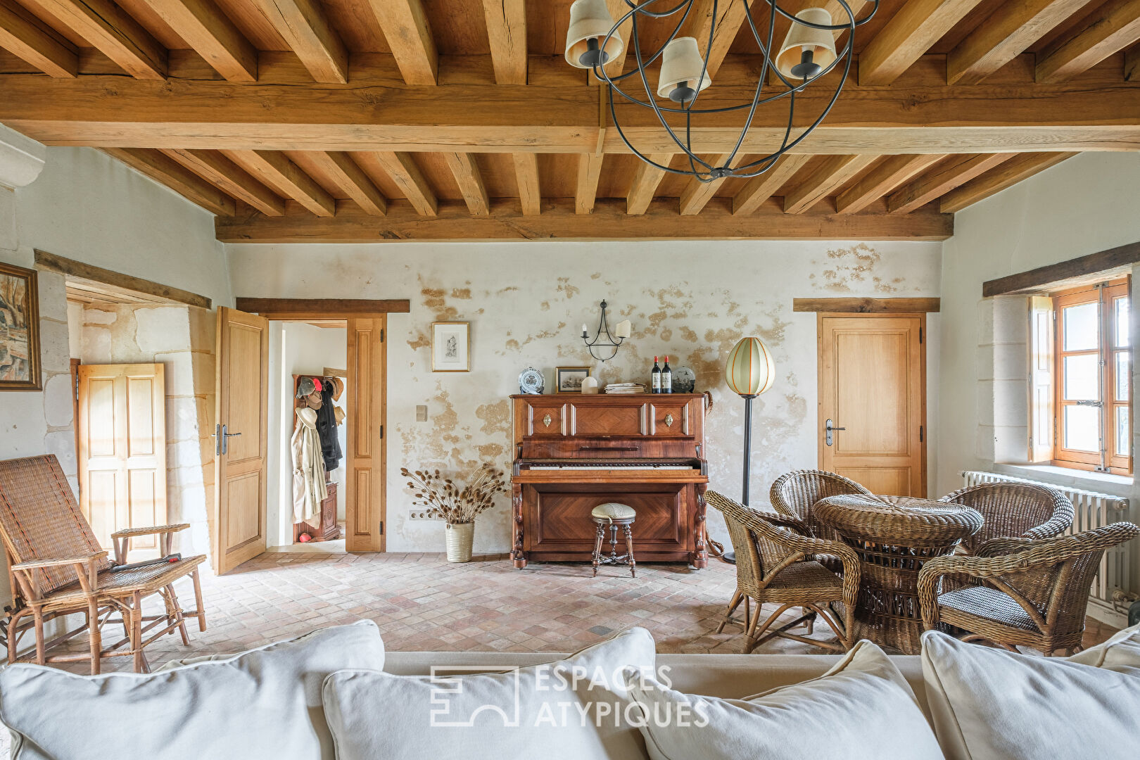 Propriété d&rsquo;exception avec deux maisons et parc au nord de la Vienne