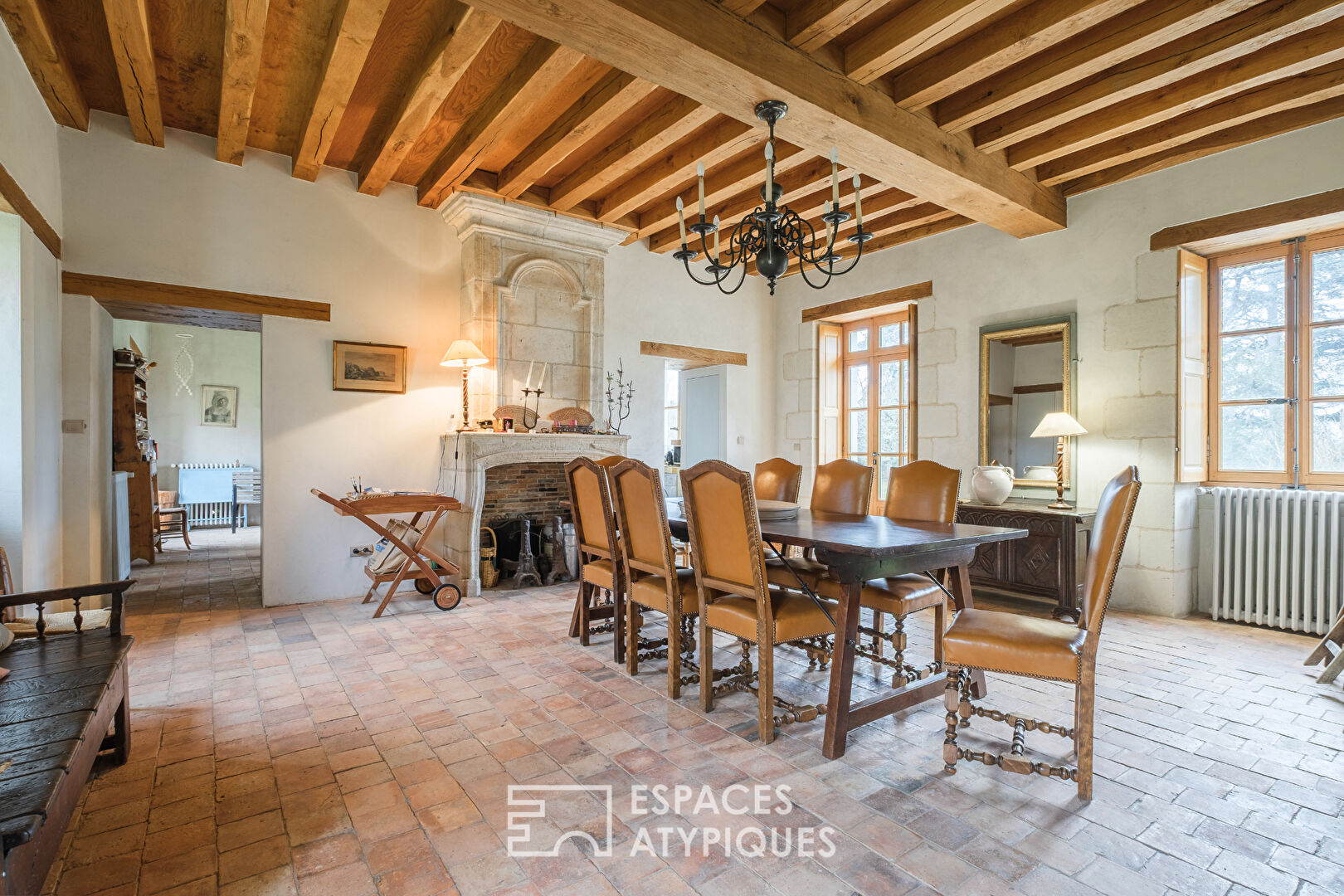 Propriété d&rsquo;exception avec deux maisons et parc au nord de la Vienne