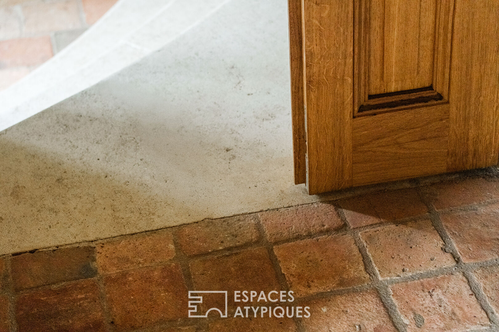 Propriété d&rsquo;exception avec deux maisons et parc au nord de la Vienne