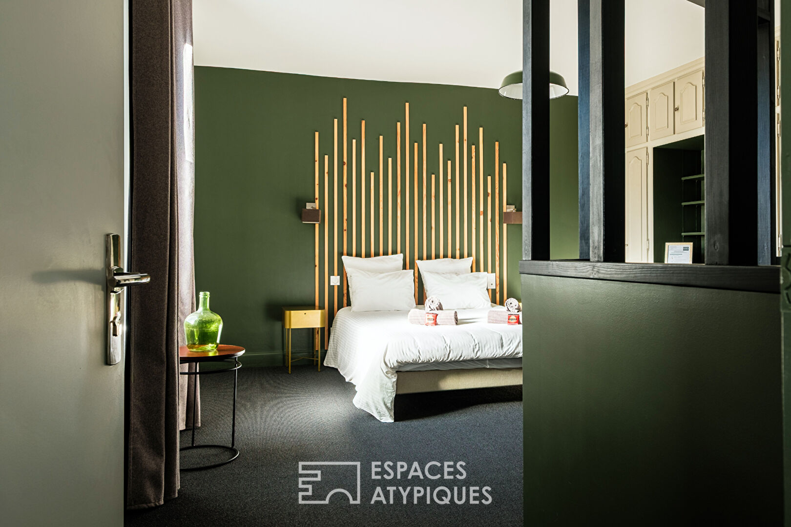 Maison en pierre avec sa rénovation contemporaine, en hyper-centre