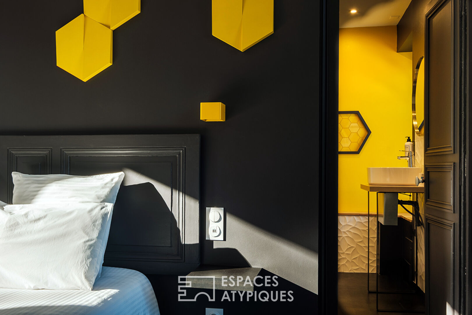 Maison en pierre avec sa rénovation contemporaine, en hyper-centre