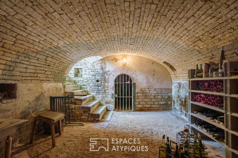 Propriété de caractère avec dépendances et piscine à l&rsquo;ouest de Poitiers