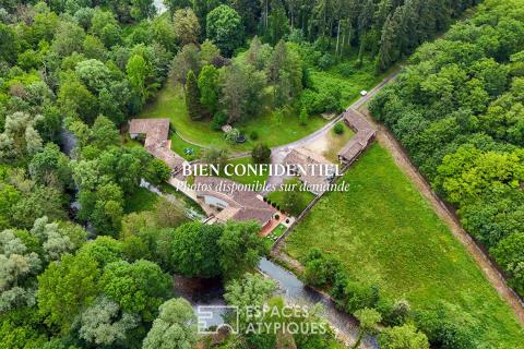 Domaine d&rsquo;exception avec trois maisons aux portes de Poitiers