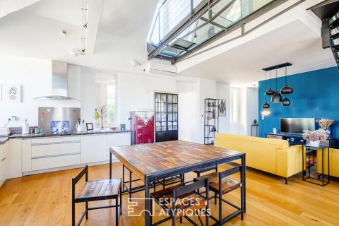 Loft d&rsquo;architecte avec terrasse suspendue, ascenseur privatif et double garage – Poitiers Plateau