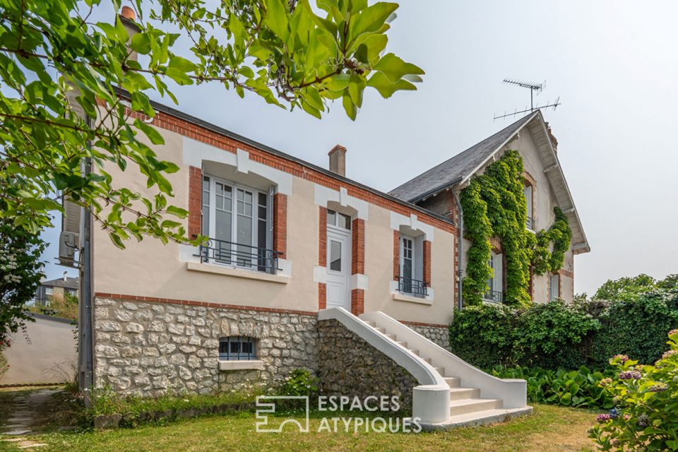 Maison de ville des années 30 à deux pas de la gare