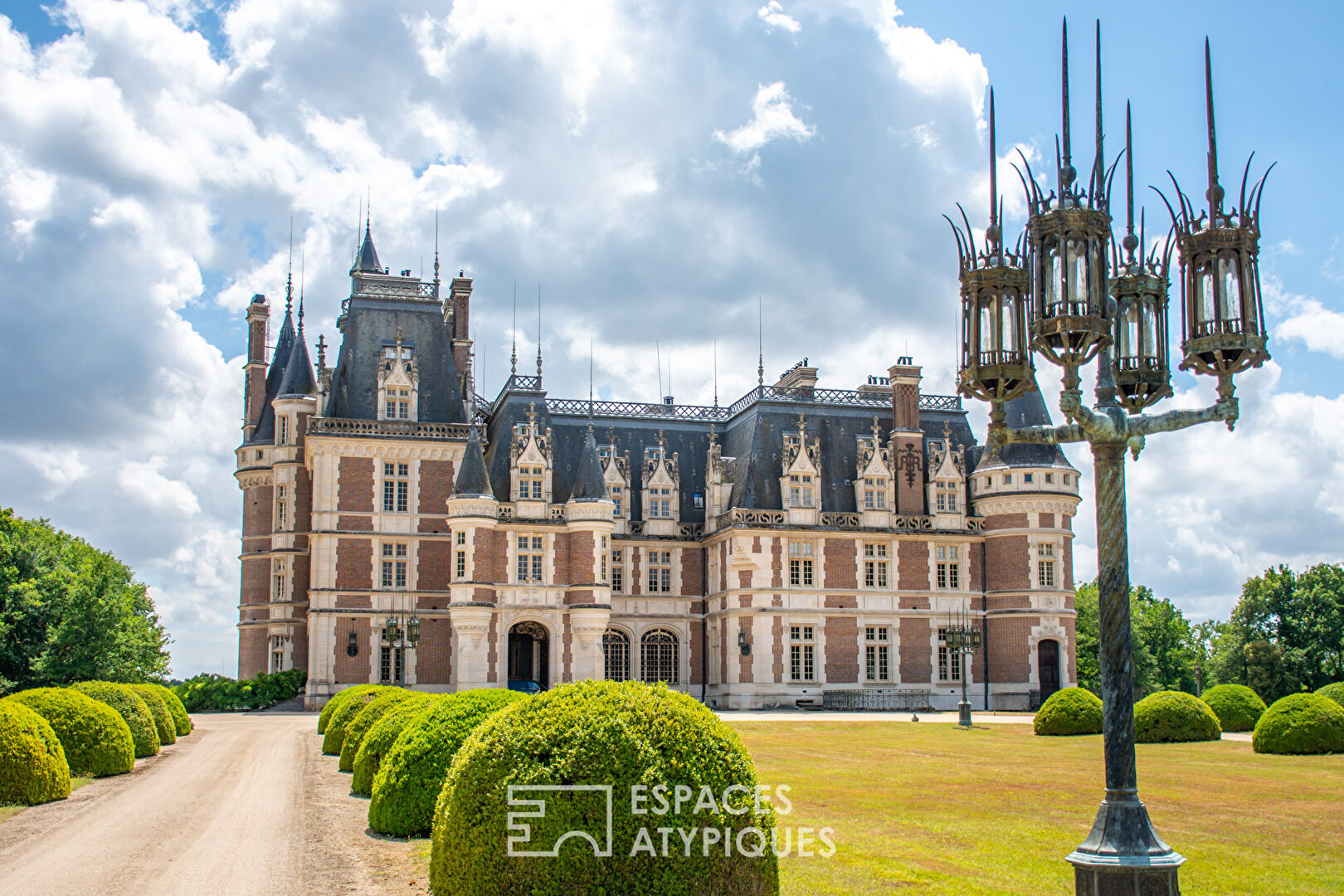 Un joyau en Sologne: Une vie de chateau sublimée