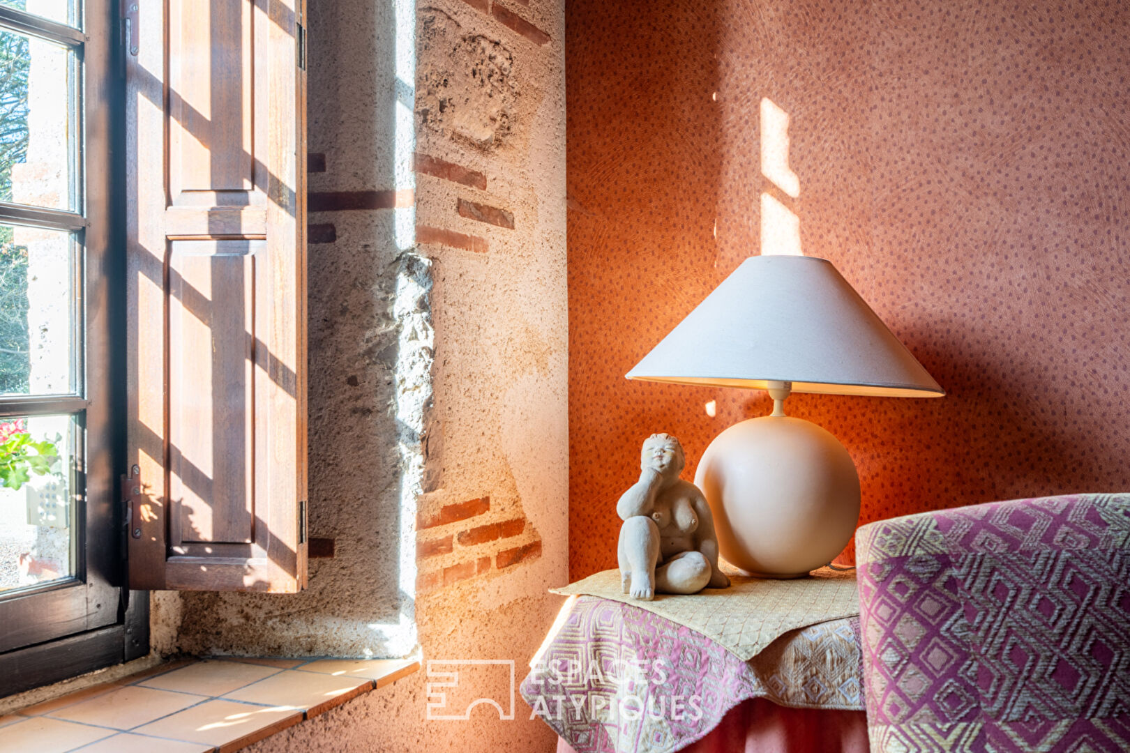 11th century property and its outbuildings on more than 5 hectares