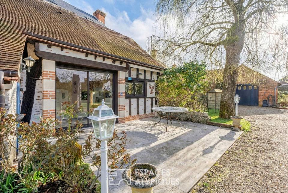 Propriété de village solognote avec piscine