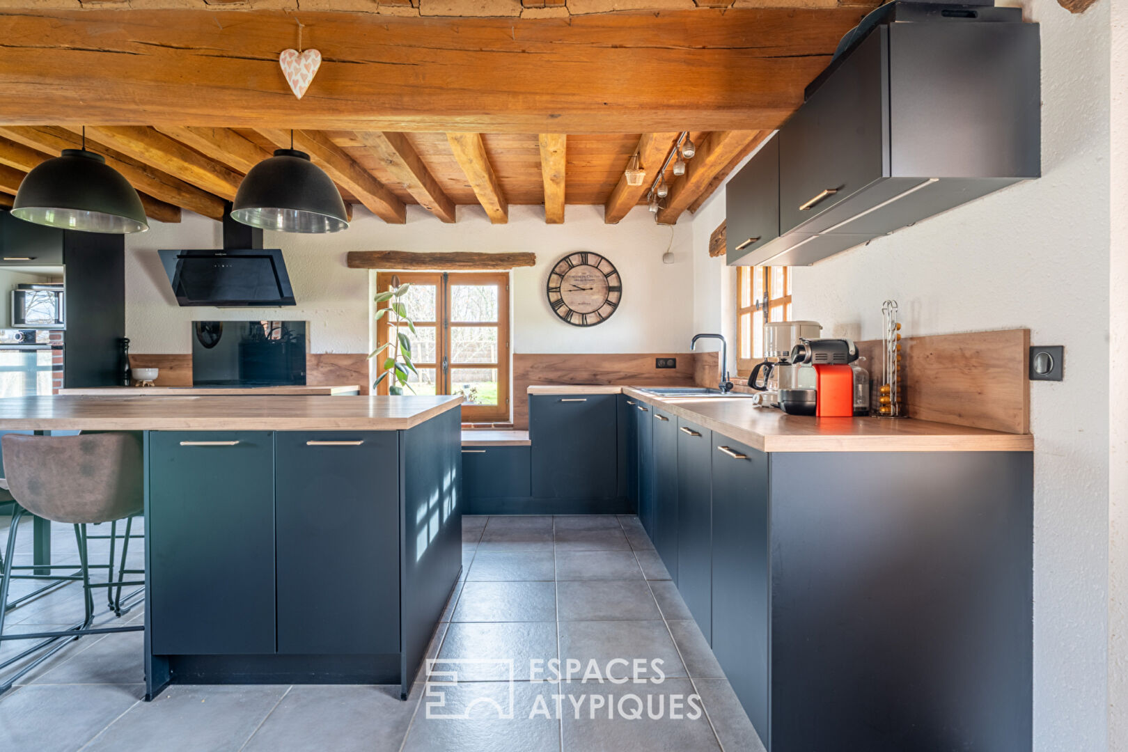 Maison solognote de plain-pied en coeur de forêt, proche Chambord