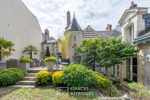 Demeure ancienne avec jardin clos en centre-ville
