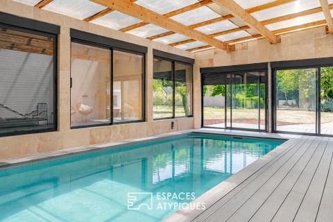 House with swimming pool and outbuildings